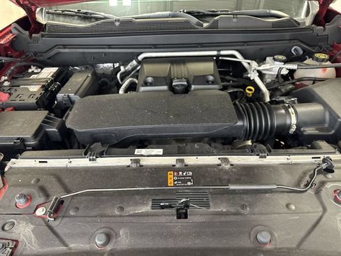 Certified 2023 GMC Canyon AT4X AWD/4WD image 31