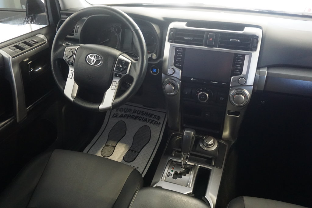 Used 2021 Toyota 4Runner SR5 Premium w/ Moonroof Package AWD/4WD image 30