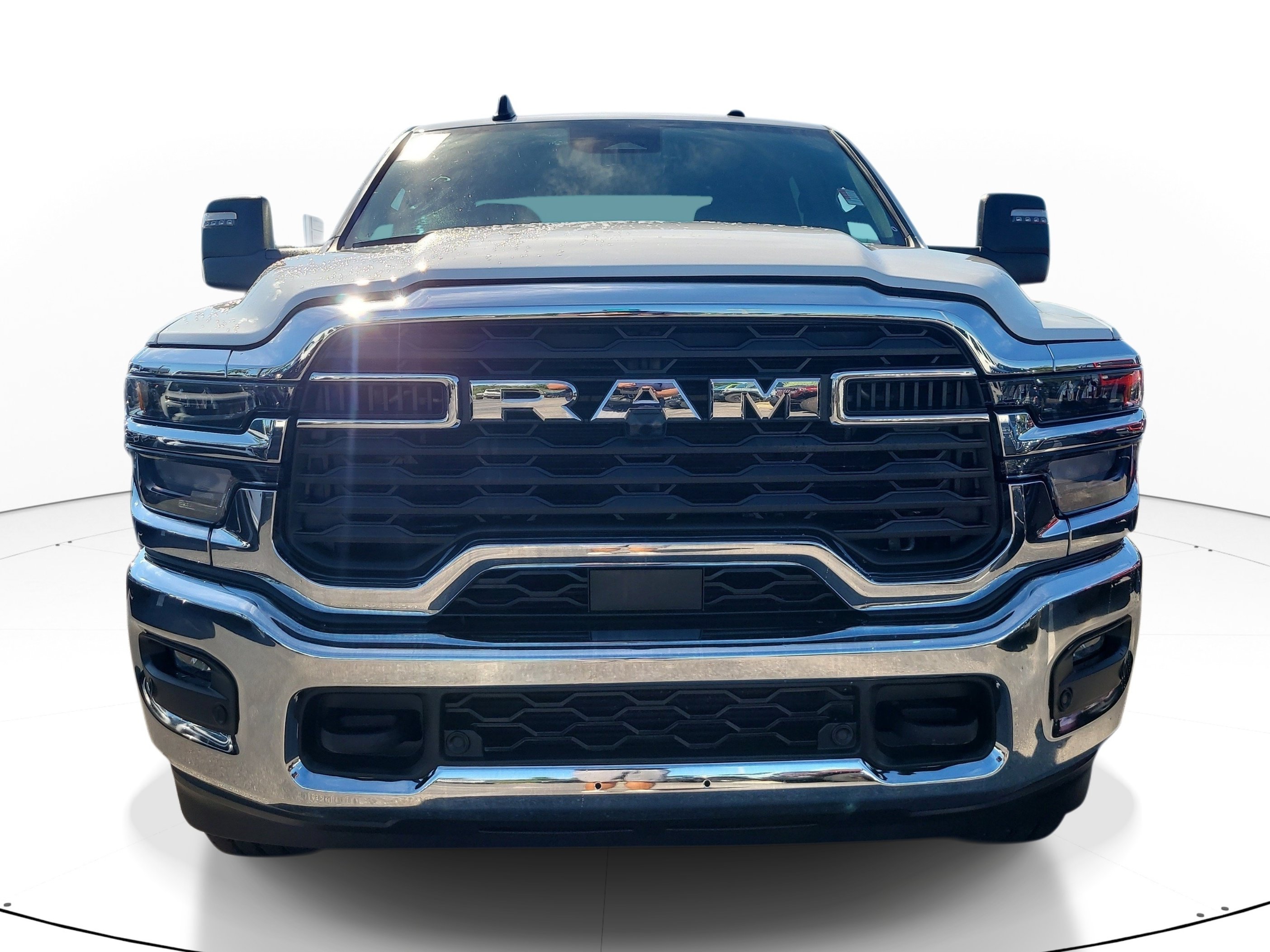 Used 2025 RAM 2500 Big Horn AWD/4WD image 2