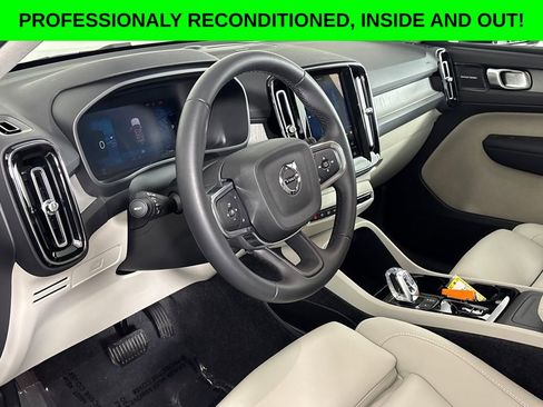 Used 2026 Volvo XC40 B5 Ultra image 7