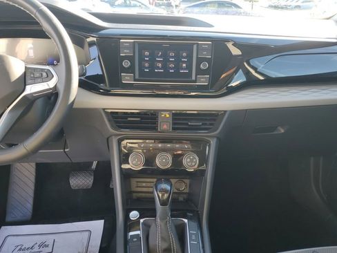 Used 2024 Volkswagen Taos S image 19