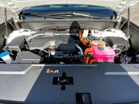 Used 2026 Hyundai Santa Fe SEL image 10