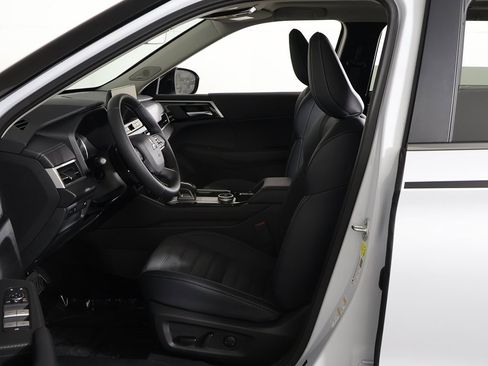 New 2026 Mitsubishi Outlander Trail Edition image 29