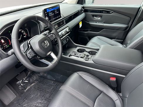 New 2025 Honda Pilot EX-L image 10