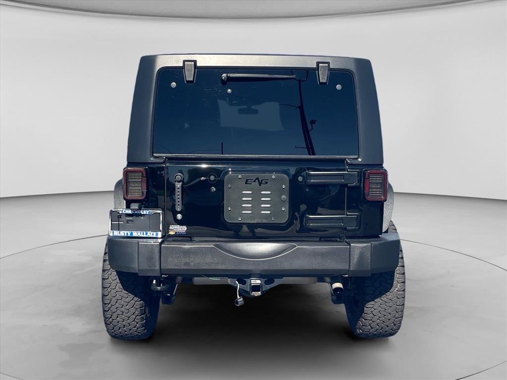 Used 2015 Jeep Wrangler Unlimited Sport w/ Connectivity Group AWD/4WD image 5