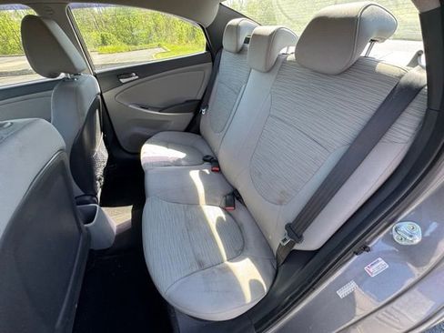 Used 2016 Hyundai Accent SE image 11