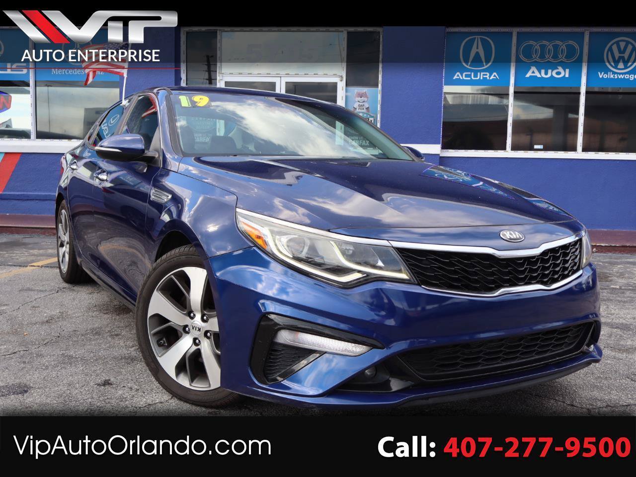 Used 2019 Kia Optima S FWD image 1