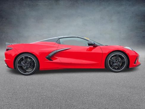 Used 2024 Chevrolet Corvette Stingray Premium Cpe w/ Z51 Performance Package RWD image 9