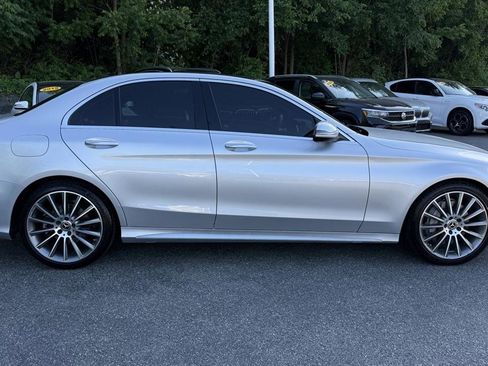 Used 2018 Mercedes-Benz C 300 4MATIC Sedan image 19