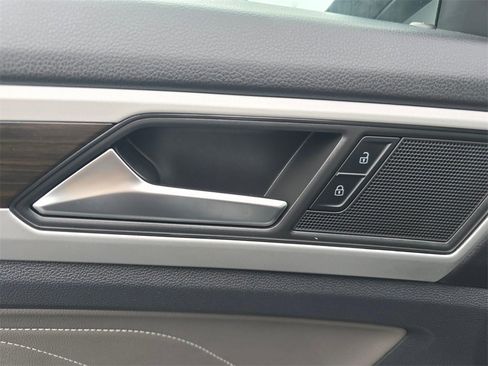 Used 2022 Volkswagen Atlas SE image 20