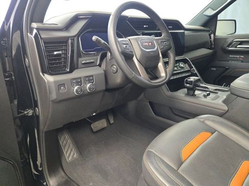 Used 2025 GMC Sierra 1500 AT4 w/ AT4 Premium Package AWD/4WD image 23