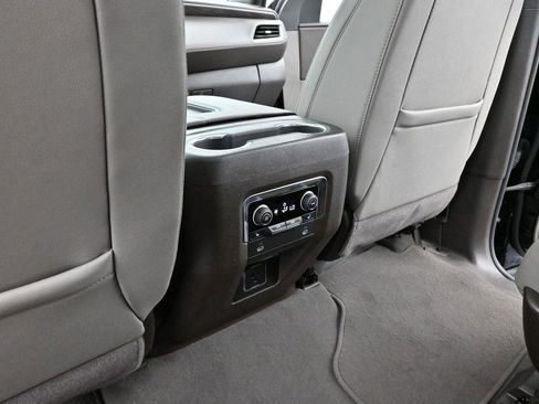 Used 2024 Chevrolet Tahoe LT w/ LT Signature Plus Package AWD/4WD image 34