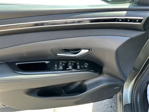 Certified 2023 Hyundai Tucson Limited AWD/4WD image 21