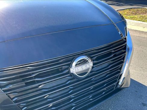 Used 2025 Nissan Altima 2.5 SV image 29