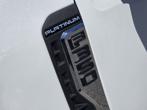 Used 2024 Ford F350 Platinum image 11