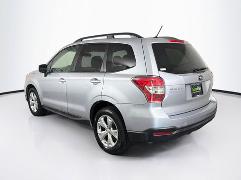 Used 2014 Subaru Forester 2.5i Premium AWD/4WD image 5