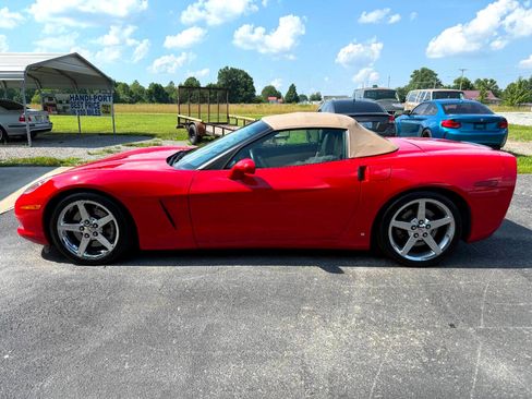 Used 2007 Chevrolet Corvette Convertible w/ Preferred Equipment Group image 6