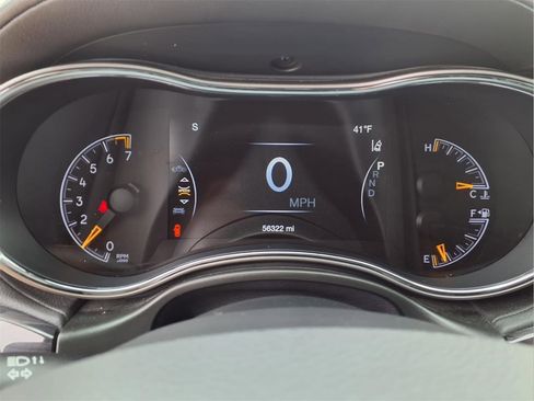 Used 2020 Jeep Grand Cherokee Overland image 29