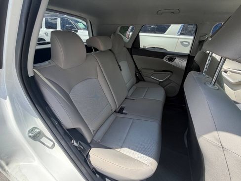 Used 2021 Kia Soul LX FWD image 13