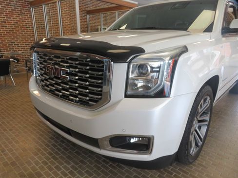 Used 2018 GMC Yukon XL Denali w/ Denali Ultimate Package AWD/4WD image 70