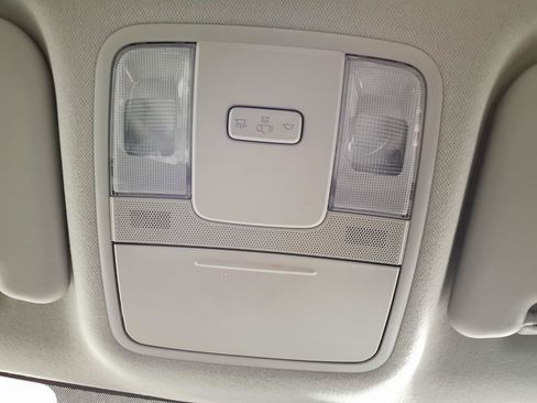Used 2023 Kia Soul LX w/ LX Technology Package FWD image 23