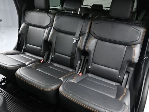 Certified 2025 Ford Expedition Tremor AWD/4WD image 22