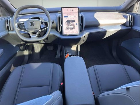 New 2026 Volvo EX30 Plus w/ Protection Package Premier image 2