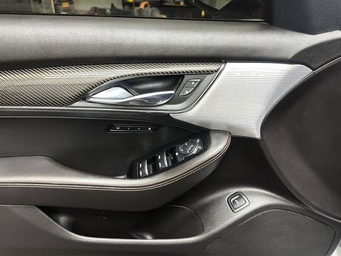 Used 2022 Cadillac CT5 V w/ Premium Package RWD image 4