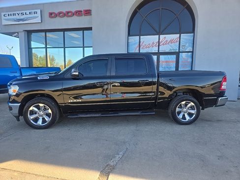 Used 2021 RAM 1500 Big Horn image 5