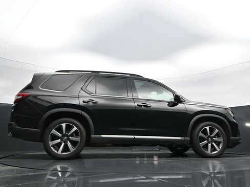 Used 2023 Honda Pilot Elite image 31