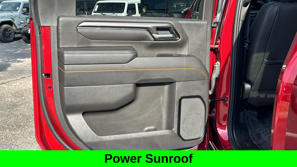 Used 2025 GMC Sierra 2500 AT4 w/ AT4 Premium Plus Package AWD/4WD image 18
