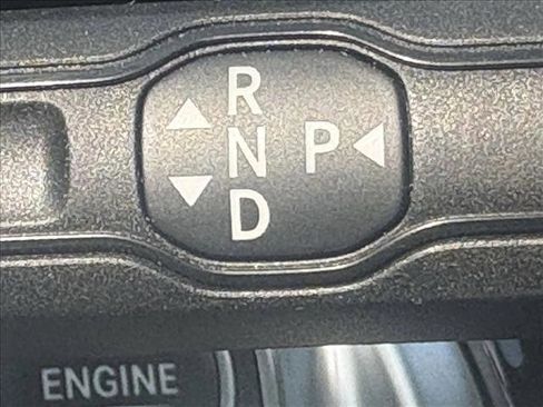 Used 2023 Mercedes-Benz GLB 250 image 8