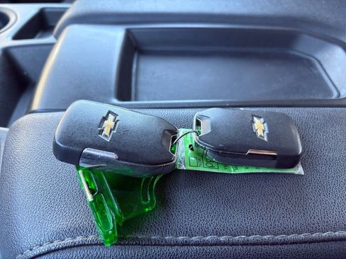 Used 2023 Chevrolet Silverado 2500 LT w/ Convenience Package image 27