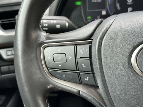Used 2019 Lexus UX 250h AWD/4WD image 22