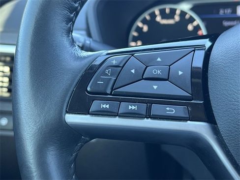 Used 2023 Nissan Altima 2.5 SL image 23