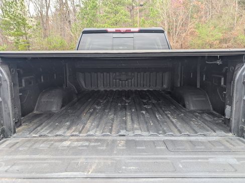 Used 2022 Chevrolet Silverado 2500 LTZ w/ LTZ Plus Package image 18