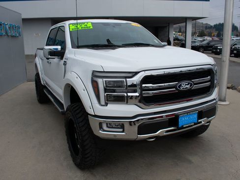 Used 2024 Ford F150 Lariat w/ Mobile Office Package image 10