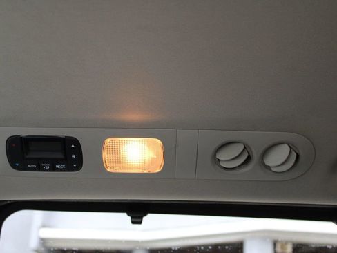 Used 2014 Honda Odyssey EX-L image 34