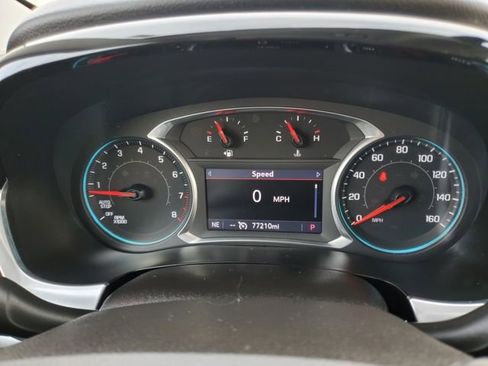 Used 2020 Chevrolet Traverse LT w/ LPO, Floor Liner Package image 16