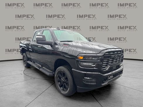 Used 2025 RAM 2500 Big Horn AWD/4WD image 5