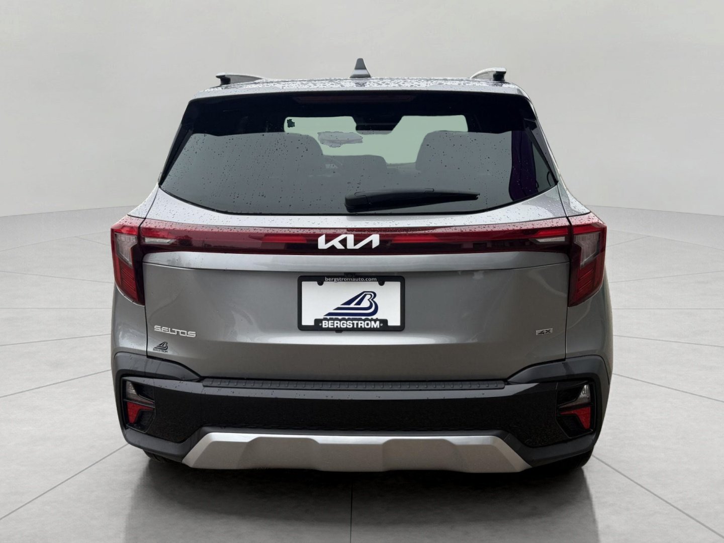 Used 2024 Kia Seltos EX AWD/4WD image 11