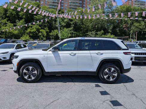 Used 2024 Jeep Grand Cherokee Limited 4xe AWD/4WD image 11