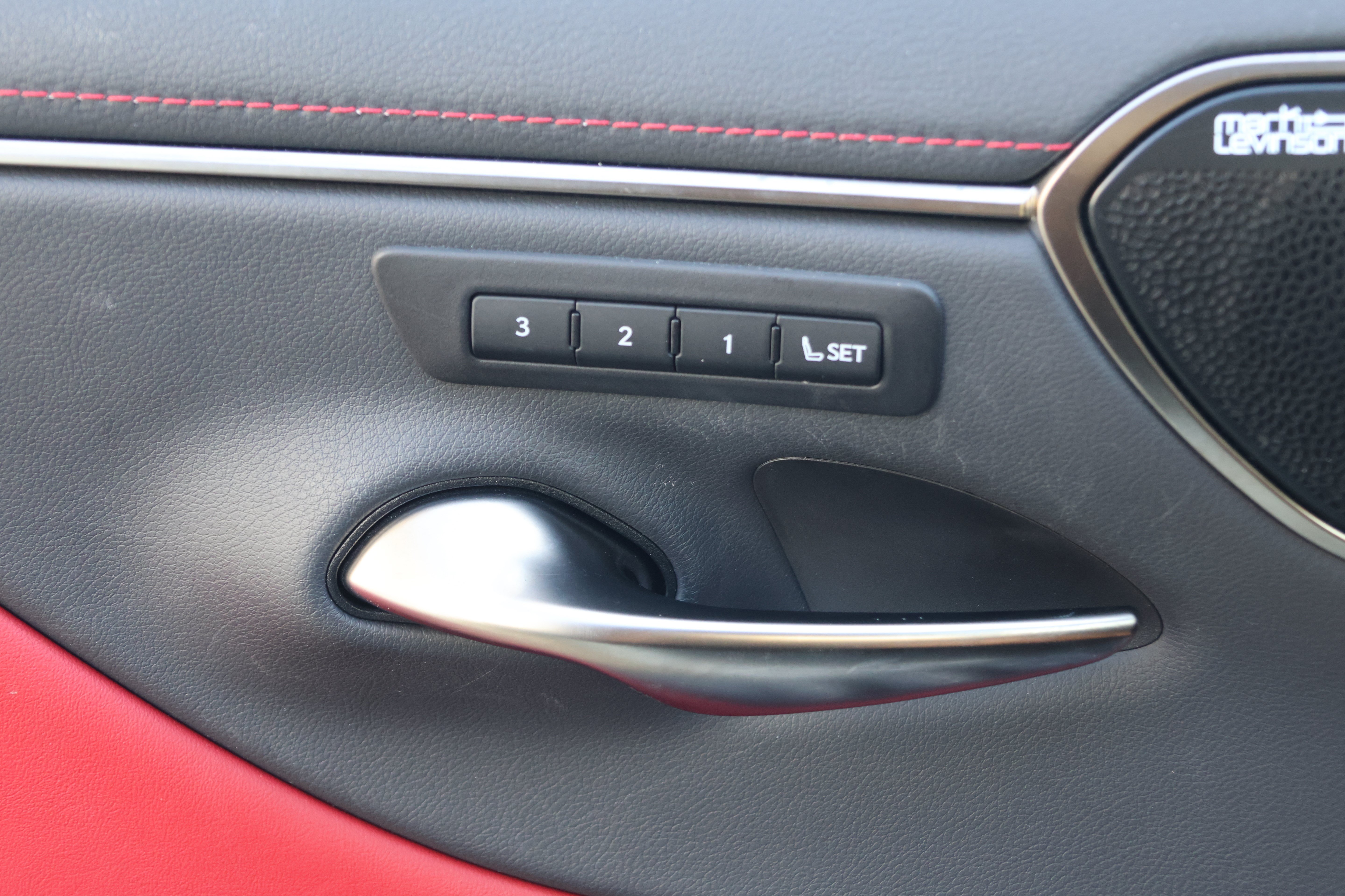 Certified 2024 Lexus ES 350 F Sport w/ Accessory Package (Z1) FWD image 14