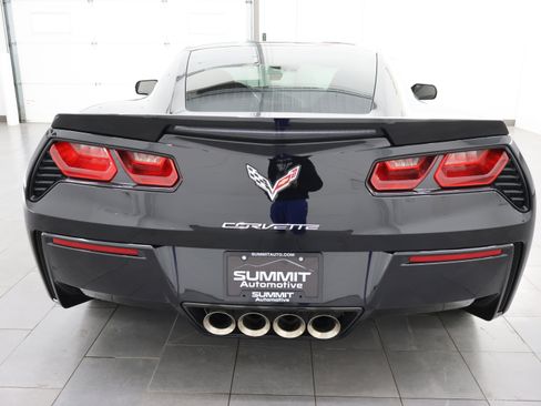 Used 2015 Chevrolet Corvette Stingray Coupe image 24