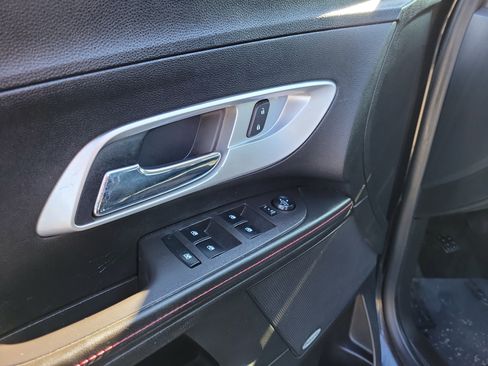 Used 2015 Chevrolet Equinox LT w/ Power Convenience Package image 18