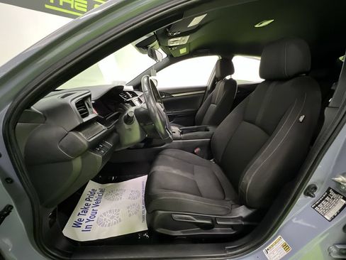 Used 2019 Honda Civic Sport image 17