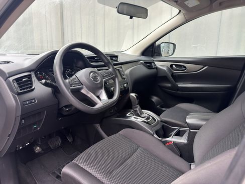 Used 2019 Nissan Rogue Sport S FWD image 10