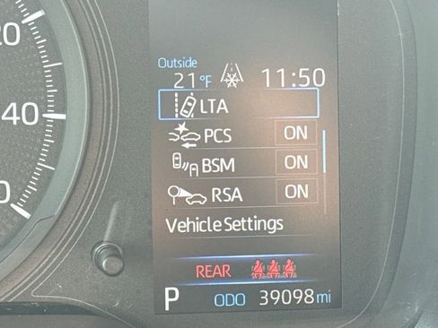 Used 2020 Toyota Corolla SE image 18