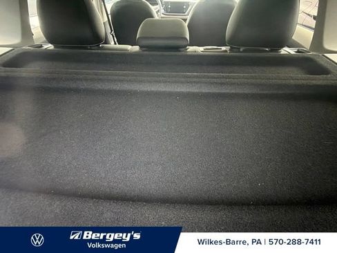 Used 2023 Volkswagen Taos SEL AWD/4WD image 10