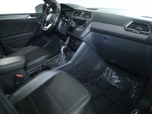 Used 2023 Volkswagen Tiguan SE R-Line FWD image 39